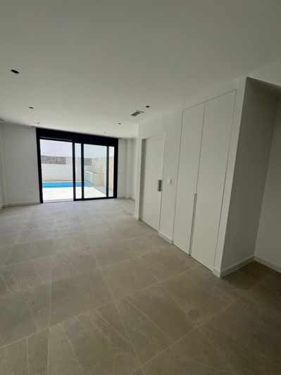 Image No.26-Villa de 4 chambres à vendre à Guardamar del Segura