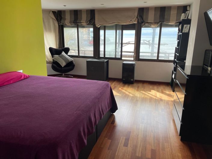 Image No.10-4 Bed Duplex for sale