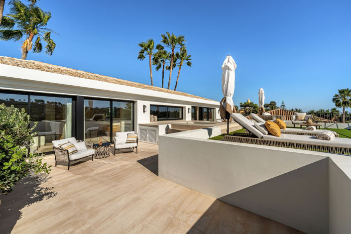 Image No.10-6 Bed Villa for sale