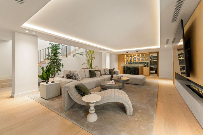 Image No.7-6 Bed Villa for sale