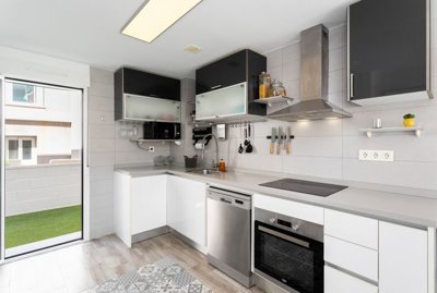 villa-santa-pola-107974057-16