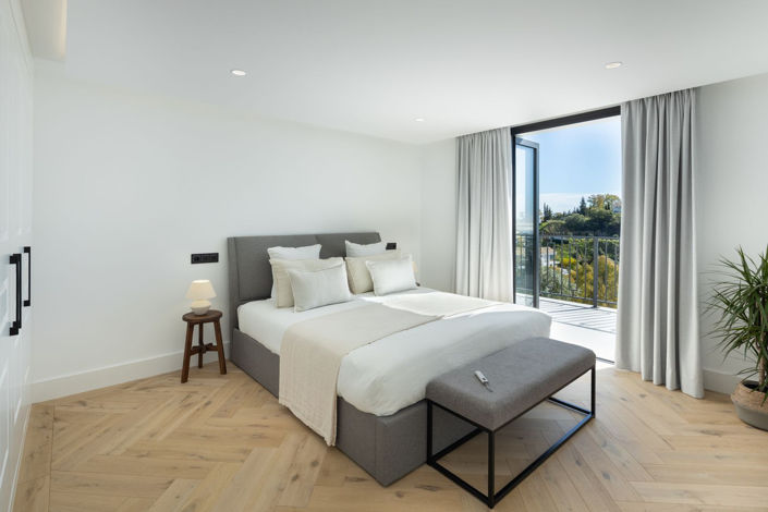 Image No.8-5 Bed Villa for sale