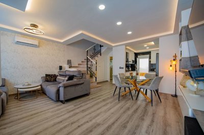 3 Bed Townhouse for sale