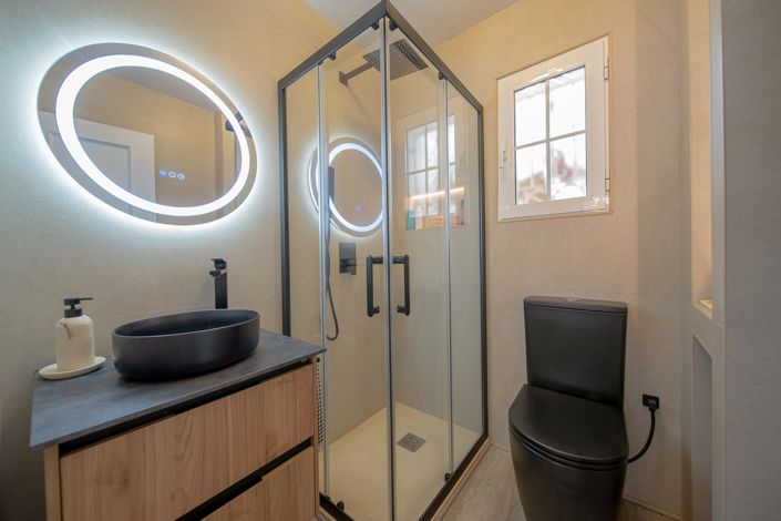 Image No.14-3 Bed Townhouse for sale