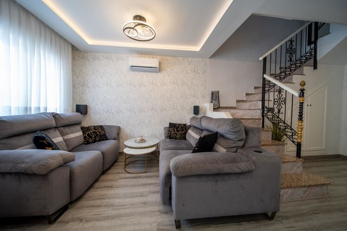 Image No.2-3 Bed Townhouse for sale