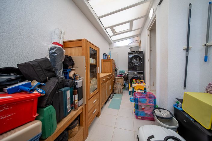 Image No.32-3 Bed Townhouse for sale