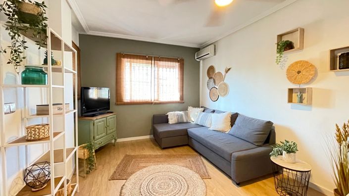 Image No.13-3 Bed Townhouse for sale