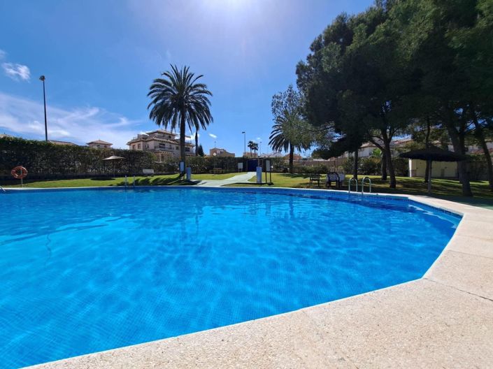 Image No.23-3 Bed Townhouse for sale