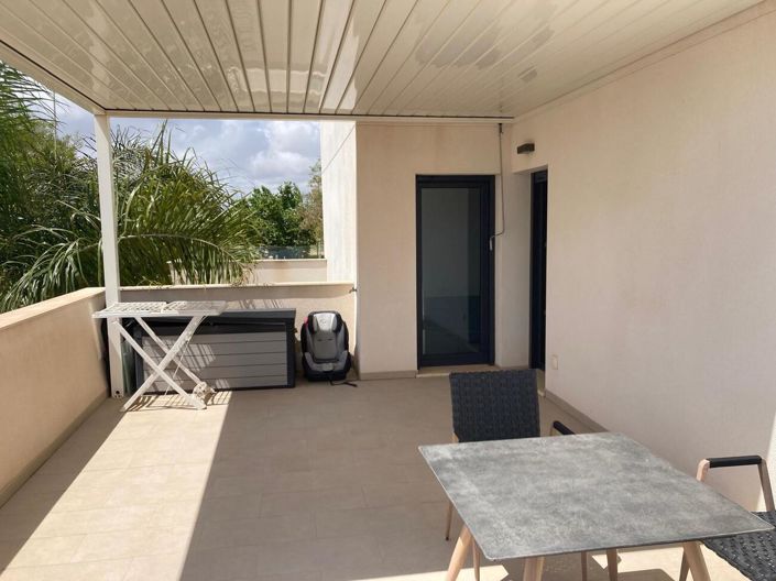 Image No.24-3 Bed House for sale