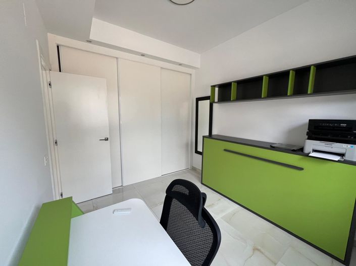 Image No.21-3 Bed Villa for sale