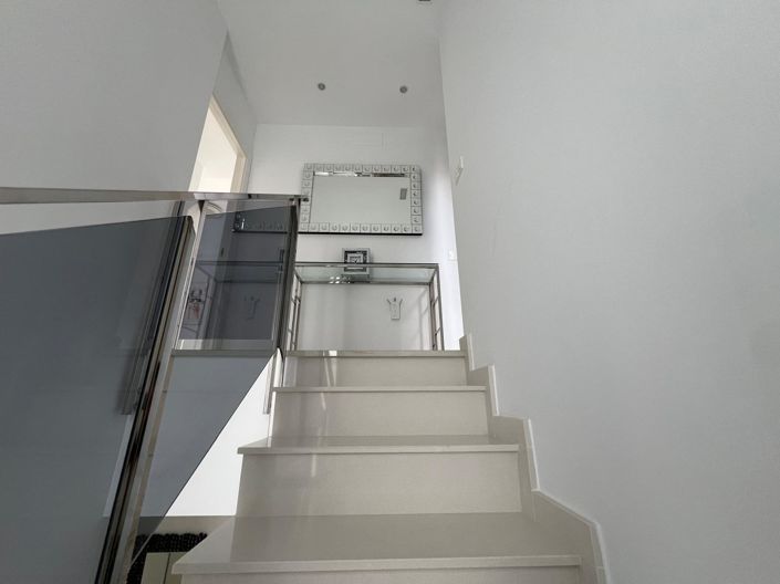 Image No.50-3 Bed Villa for sale