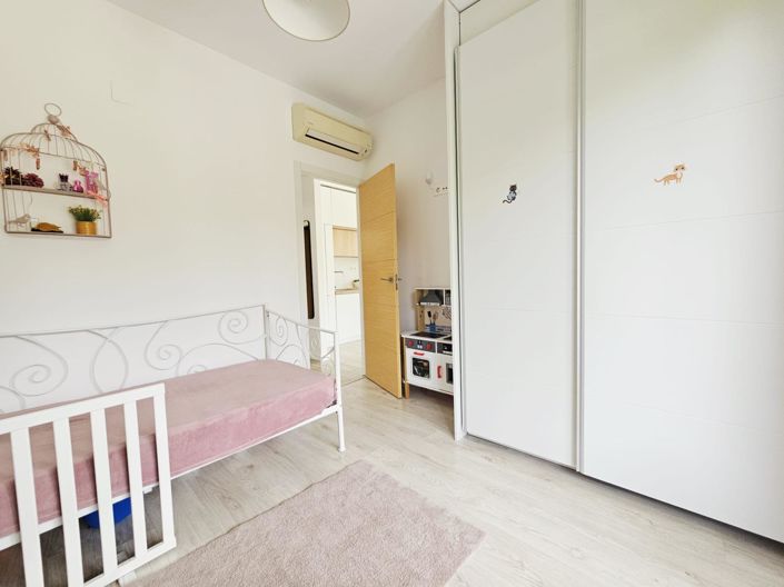 Image No.38-3 Bed Villa for sale