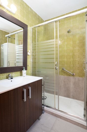 Image No.25-3 Bed Apartment for sale