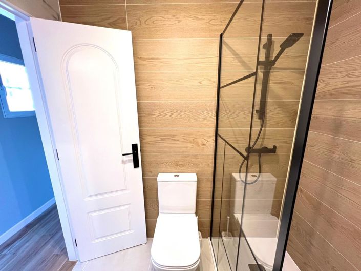 Image No.28-3 Bed Townhouse for sale