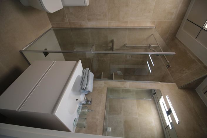 Image No.13-3 Bed Townhouse for sale