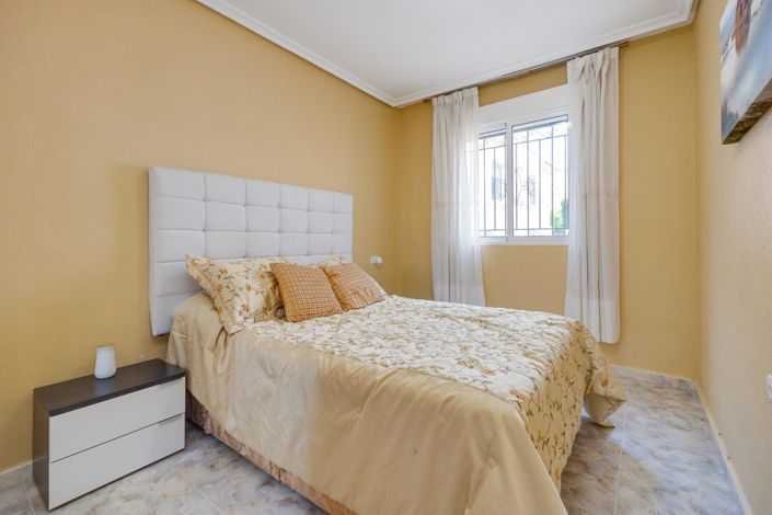 Image No.18-3 Bed Villa for sale