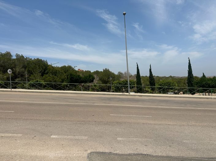 Image No.37-5 Bed Villa for sale