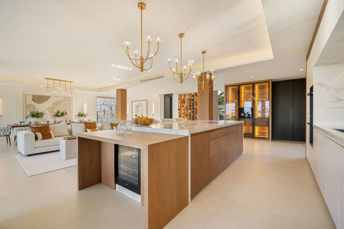 Image No.13-6 Bed Villa for sale