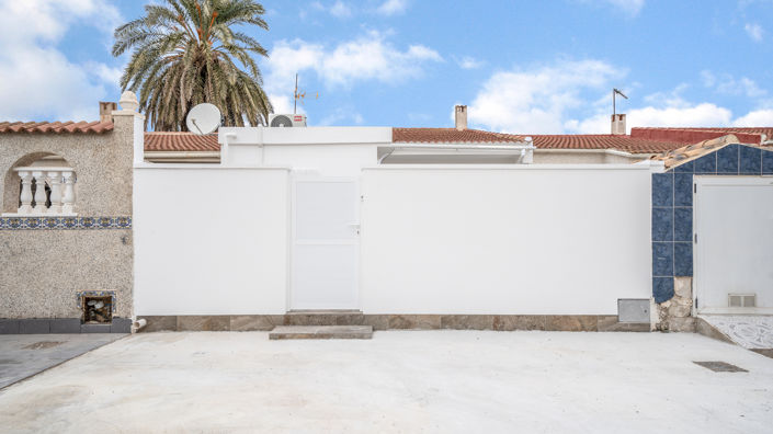 Image No.18-3 Bed Bungalow for sale