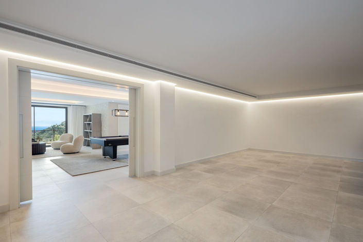 Image No.22-5 Bed Villa for sale