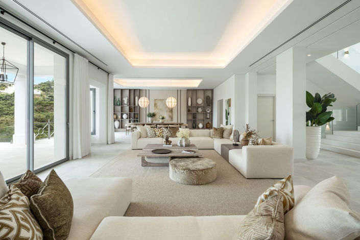 Image No.3-5 Bed Villa for sale