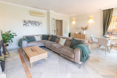 2-5bd7b9d04b45e33852eaf0ec6670150d