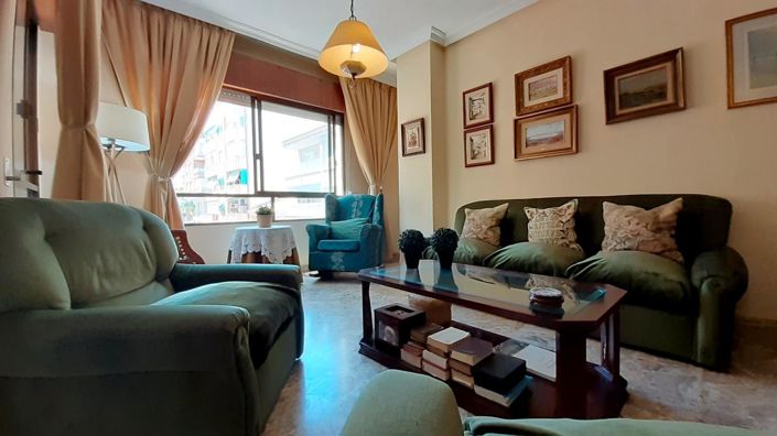 Image No.14-4 Bed Apartment for sale