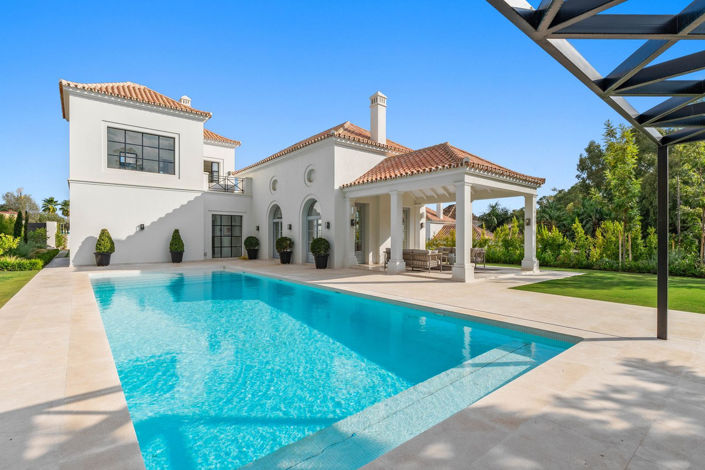 Image No.1-4 Bed Villa for sale