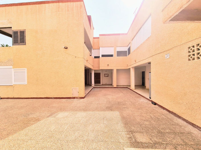 Image No.13-2 Bed Apartment for sale