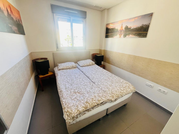 Image No.11-3 Bed Apartment for sale