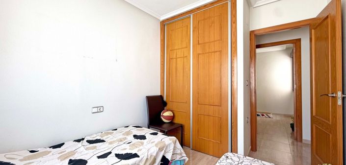 Image No.12-3 Bed Apartment for sale