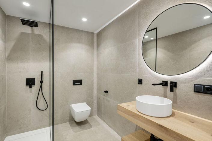 Image No.17-5 Bed Villa for sale