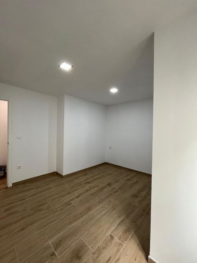 Image No.11-3 Bed Apartment for sale