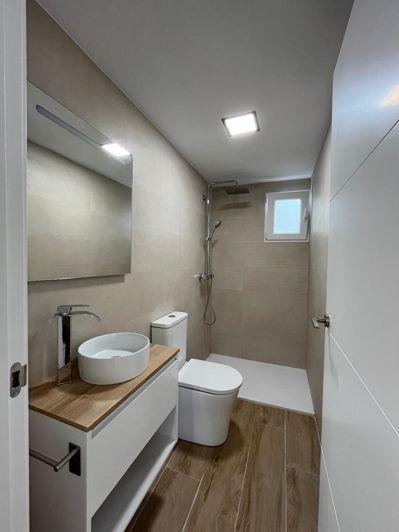 Image No.18-3 Bed Apartment for sale