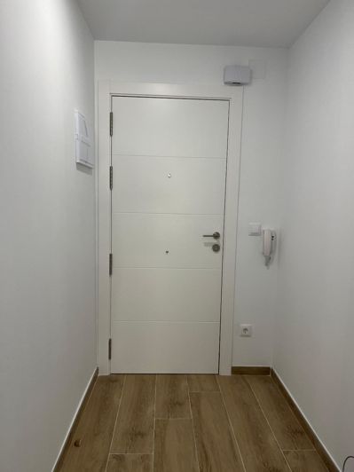 Image No.24-3 Bed Apartment for sale