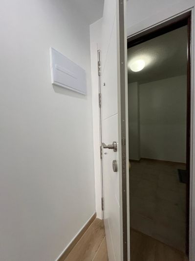 Image No.25-3 Bed Apartment for sale