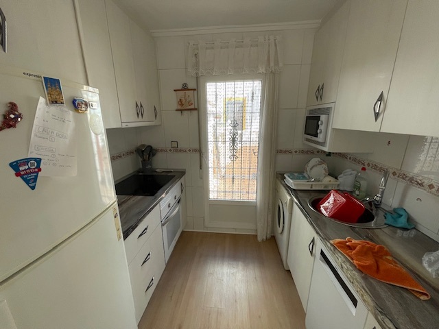 Image No.7-3 Bed Quad for sale