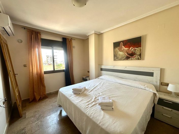 Image No.25-4 Bed Apartment for sale