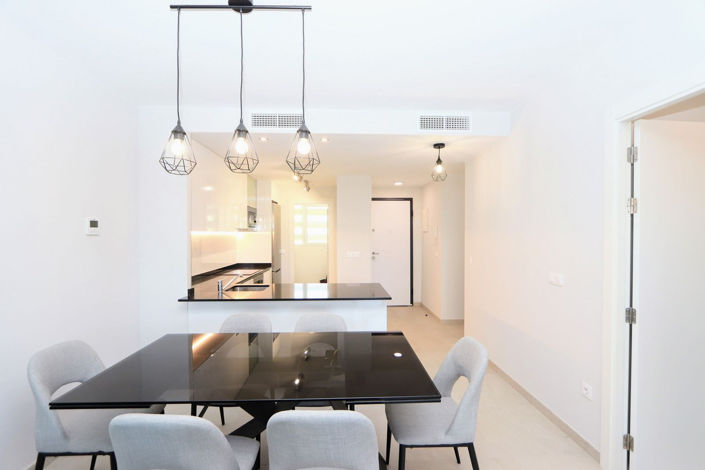 Image No.21-3 Bed Apartment for sale