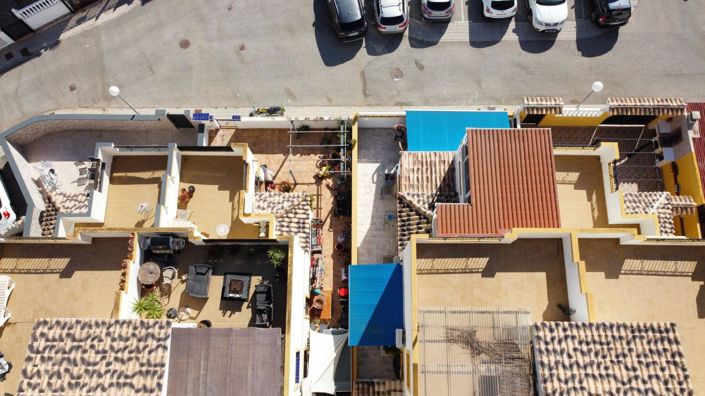 Image No.8-4 Bed House for sale