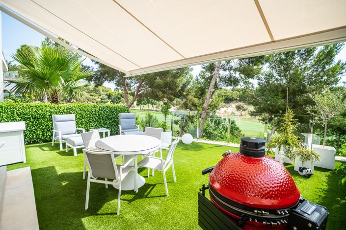 Image No.26-2 Bed Apartment for sale