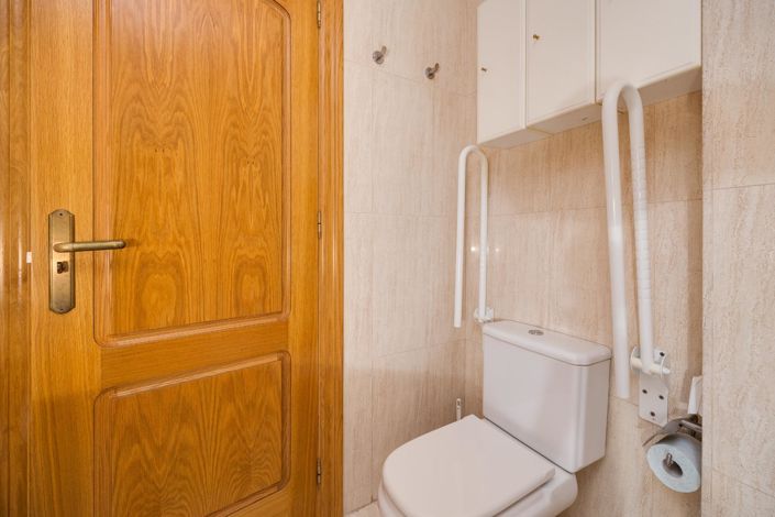 Image No.37-3 Bed Apartment for sale