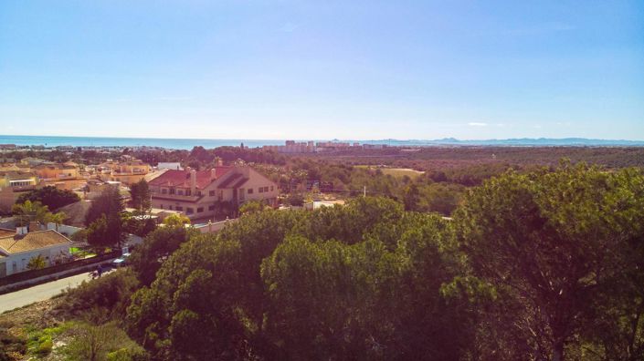 Image No.28-4 Bed Villa for sale