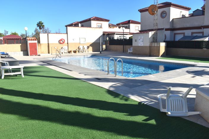 Image No.2-4 Bed Villa for sale