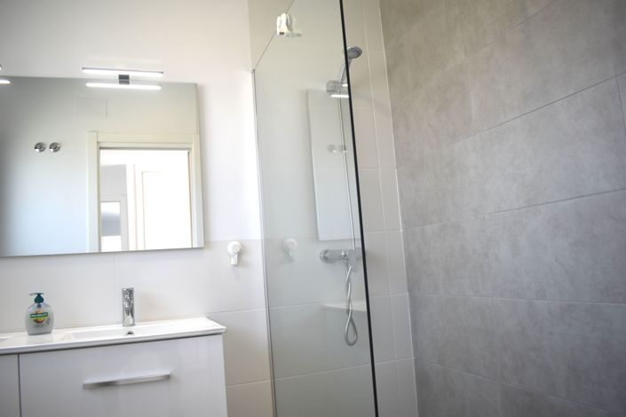 Image No.26-3 Bed Villa for sale