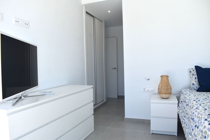 Image No.30-3 Bed Villa for sale