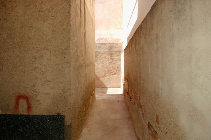 Image No.15-6 Bed Townhouse for sale