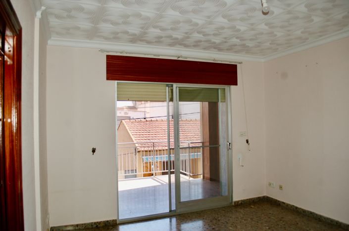 Image No.33-6 Bed Townhouse for sale