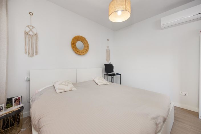 Image No.25-2 Bed Apartment for sale