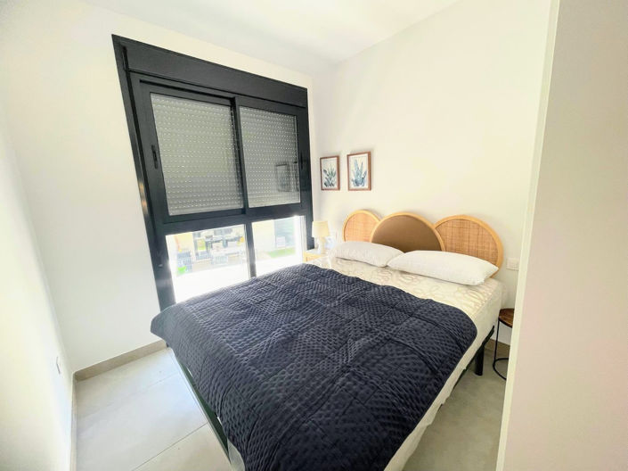 Image No.13-2 Bed Apartment for sale